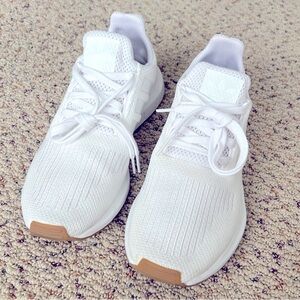 Adidas Swift Run Sneaker